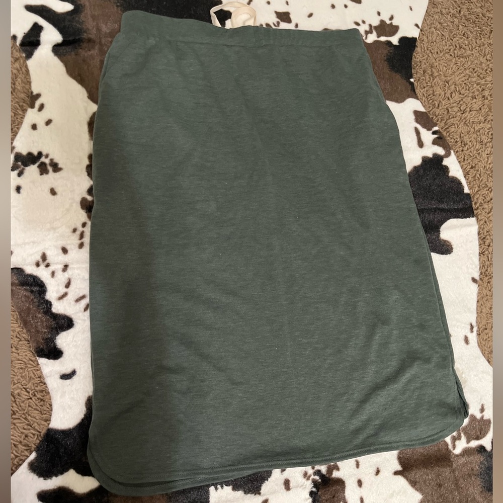 Olive skirt